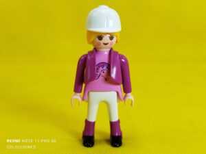 Playmobil Amazona con casco