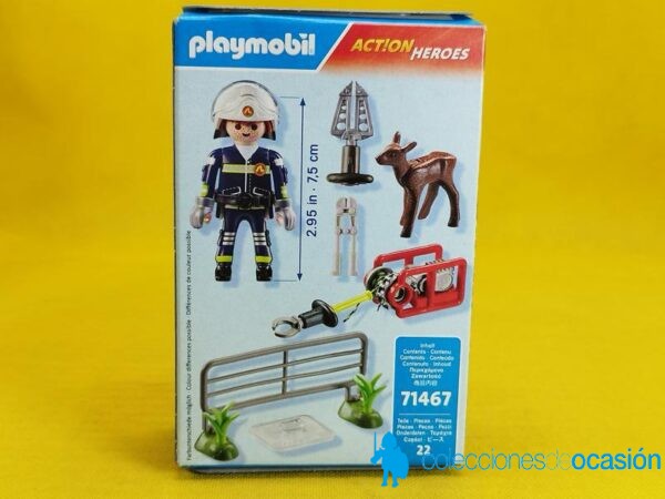 Playmobil Bombero con animal rescatado REF 71467 - Imagen 2