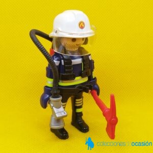 Playmobil Bombero con extintor y hacha