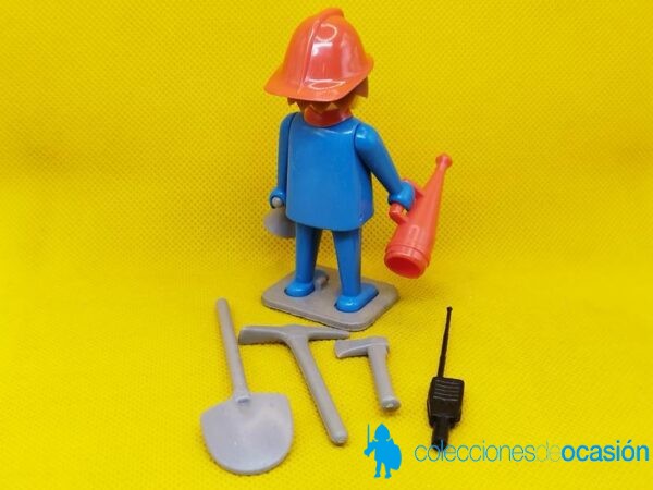 Playmobil Bombero con herramientas REF 3366 - Imagen 4
