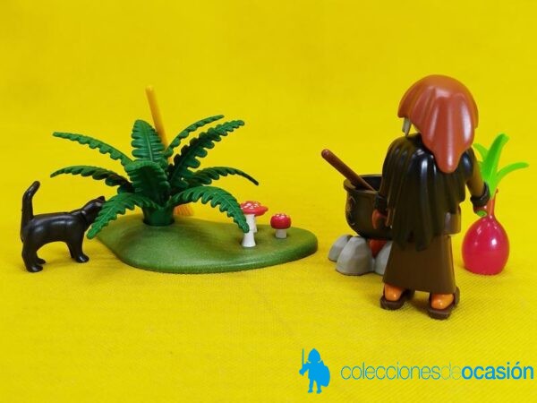 Playmobil Bruja con caldero de hechizos REF 3838 - Imagen 3