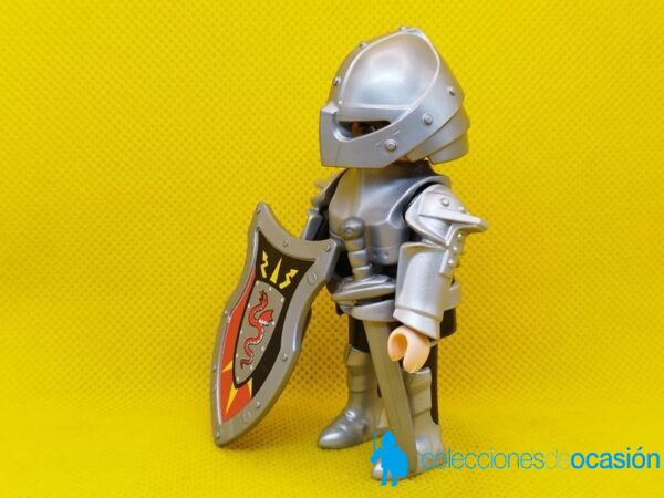 Playmobil Caballero medieval negro con cara tatuada - Imagen 2