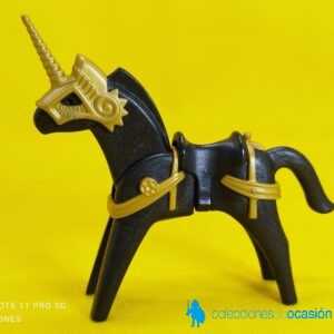 Playmobil Caballo medieval con adornos dorados
