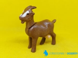 Playmobil Cabra marrón con mancha blanca en la cara