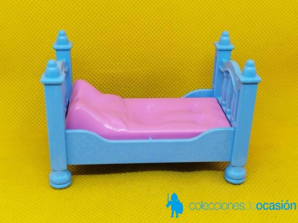 Playmobil Cama azul de niño - Imagen 3