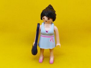 Playmobil Chica city, mujer actual con moño