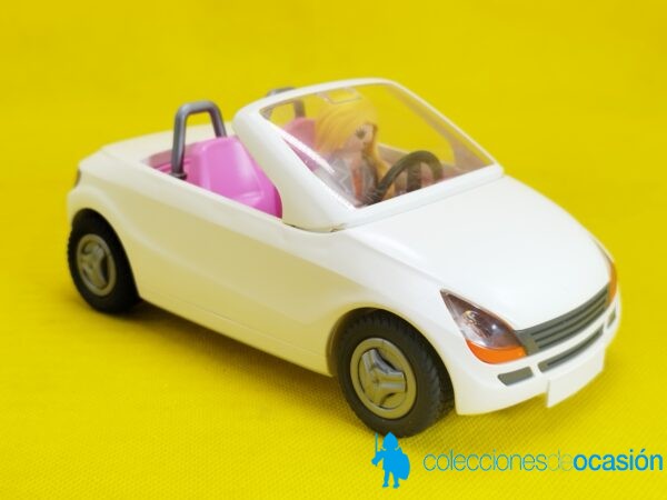 Playmobil Chica con coche blanco - Imagen 2