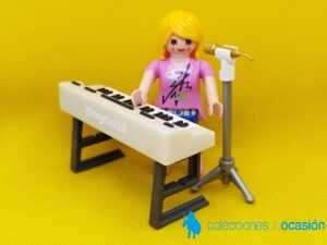 Playmobil Chica con teclado