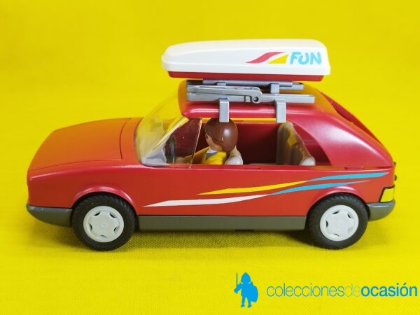 Playmobil Coche rojo con Baca REF 3237 - Imagen 2