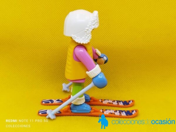 Playmobil Esquiadora con gorro - Imagen 2
