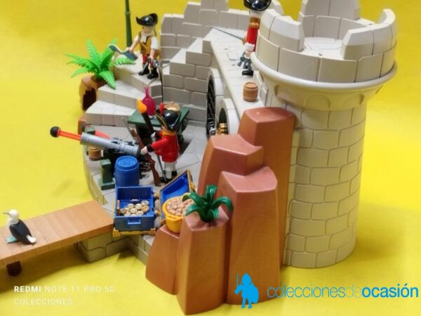 Playmobil Fortaleza con calabozo y puerto REF 5139 - Imagen 6