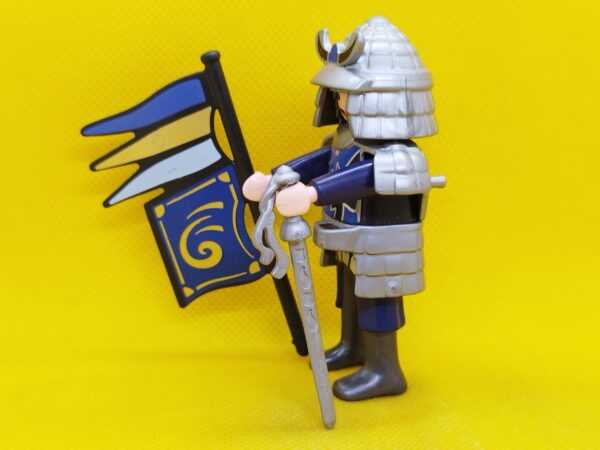 Playmobil Guerrero Samurai con estandarte - Imagen 2