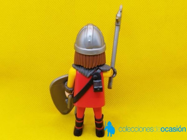 Playmobil Guerrero del reino del dragón rojo, bárbaro - Imagen 4