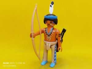 Playmobil Guerrero indio con arco
