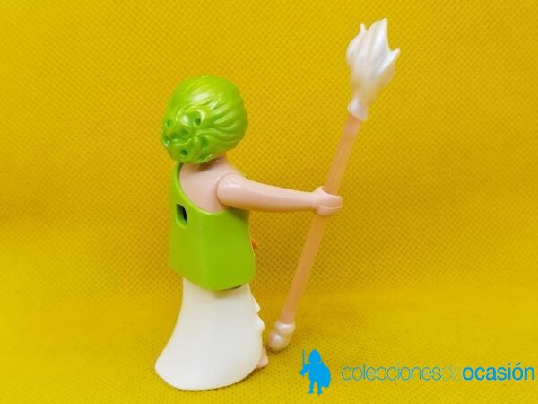 Playmobil Hada con el pelo verde y mariposa en la mano - Imagen 3