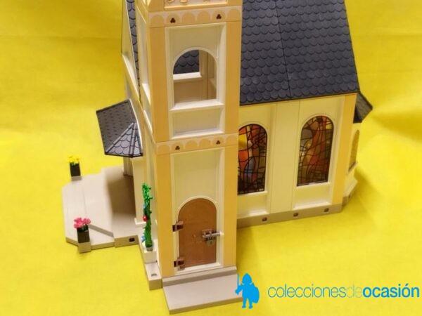 Playmobil Iglesia con novios y cura REF 5053 - Imagen 7