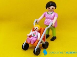 Playmobil Mamá con bebé y sillita de paseo