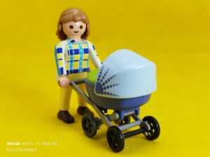 Playmobil Mamá con carrito y bebe