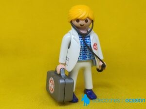 Playmobil Médica con botiquín, enfermera de urgencias