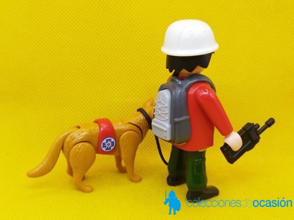 Playmobil Médico de rescate con perro - Imagen 4