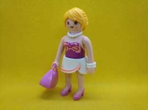 Playmobil Mujer actual con plataformas, chica de centro comercial