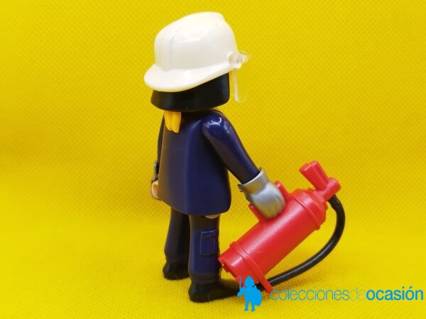 Playmobil Mujer bombera con extintor - Imagen 3