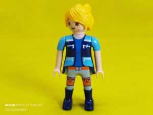 Playmobil Mujer city, chica rubia