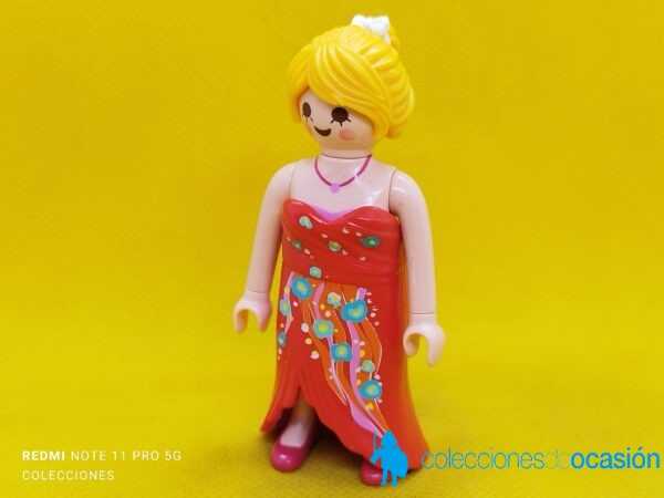 Playmobil Mujer con vestido rojo