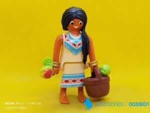 Playmobil Mujer india con cesta