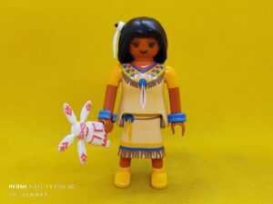 Playmobil Mujer india con muñeca
