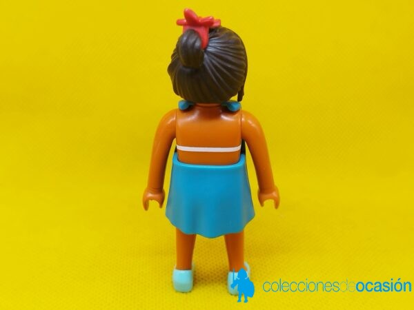 Playmobil Mujer morena con moño, mujer city - Imagen 4