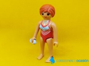 Playmobil Mujer pelirroja con bañador rojo