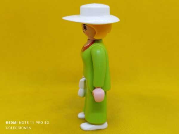 Playmobil Mujer vintage con vestido verde - Imagen 2