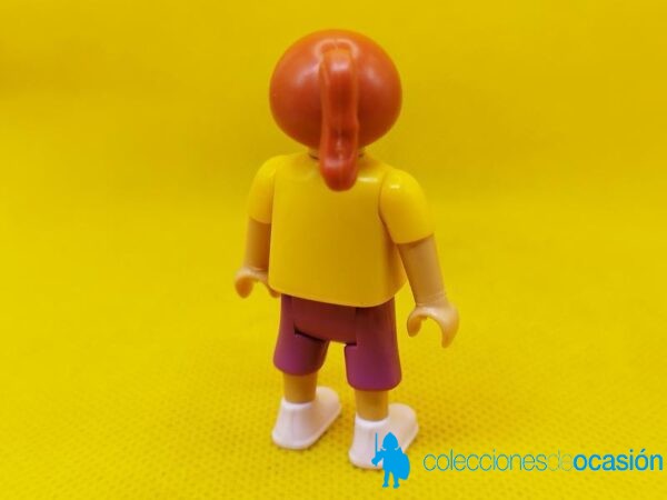 Playmobil Niña con cerdito en la blusa, niña city - Imagen 3
