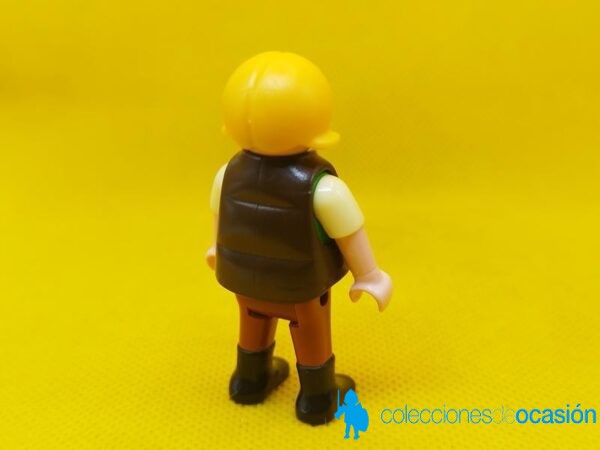 Playmobil Niña con chaleco, granjera - Imagen 3