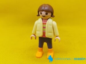 Playmobil Niña con chaleco, niña city