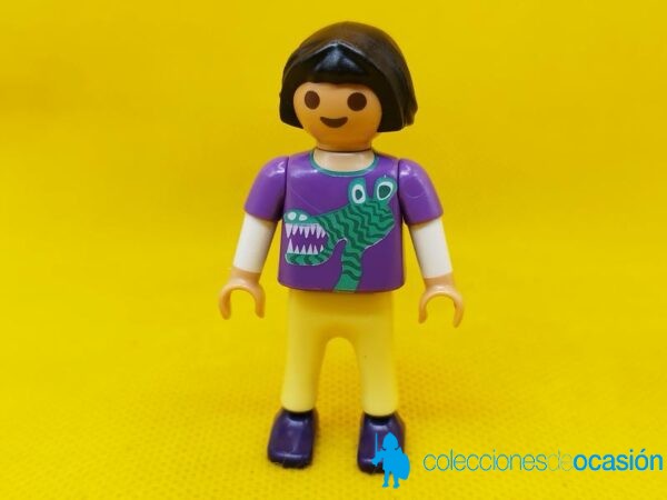 Playmobil Niña con cocodrilo en la camiseta