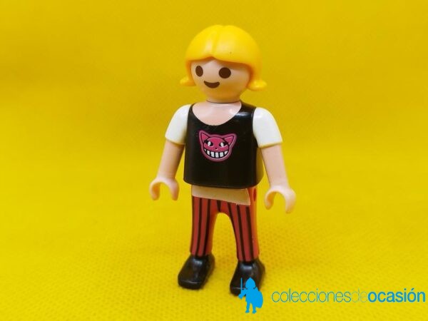 Playmobil Niña con diablo en la blusa, niña city