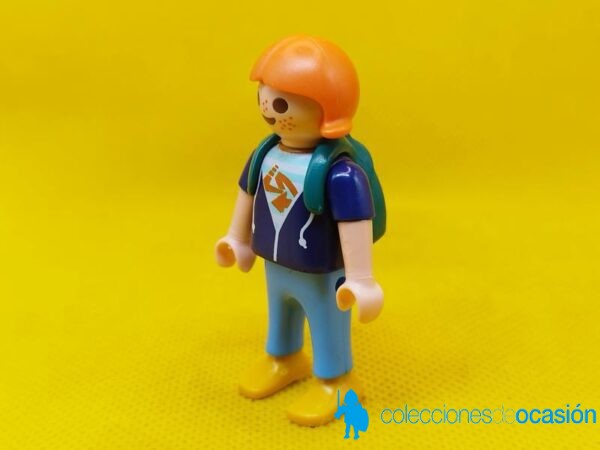 Playmobil Niña con mochila, caminante, excursionista - Imagen 2