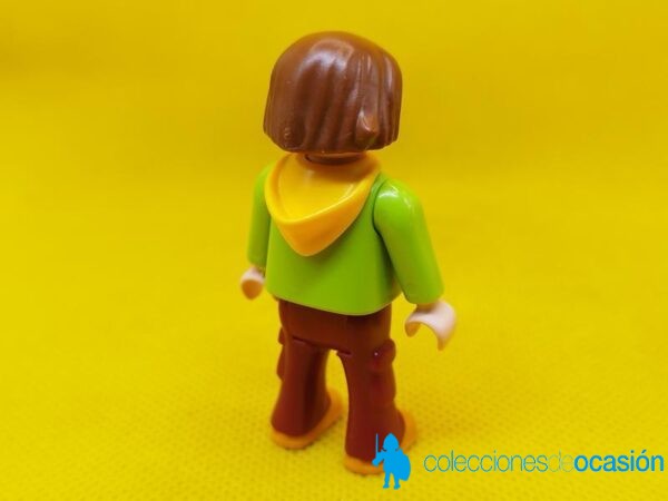 Playmobil Niña con perro en la sudadera - Imagen 3