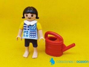 Playmobil Niña con regadera