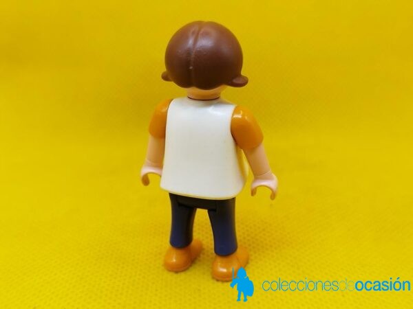 Playmobil Niña con tulipanes en la camiseta - Imagen 3