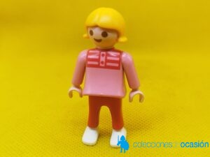 Playmobil Niña vintage rubia, niña city