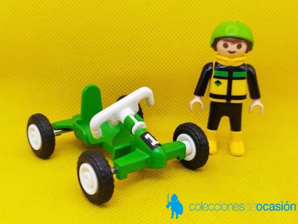 Playmobil Niño con car verde - Imagen 2
