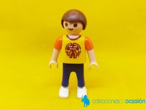Playmobil Niño con marciano en la camiseta, niño city