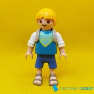 Playmobil Niño peregrino del camino de Santiago, niño con mochila