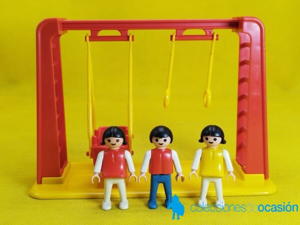 Playmobil Niños en columpio de parque infantil - Imagen 3