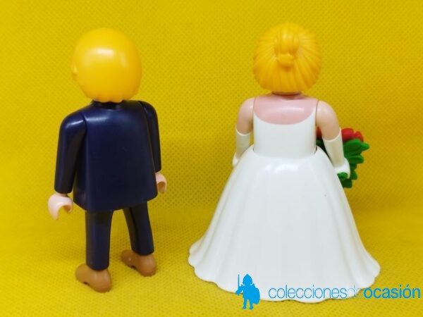 Playmobil Novios con ramo de flores rojas, recién casados - Imagen 3