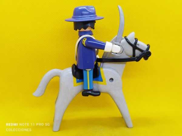 Playmobil Oficial del norte con caballo - Imagen 2