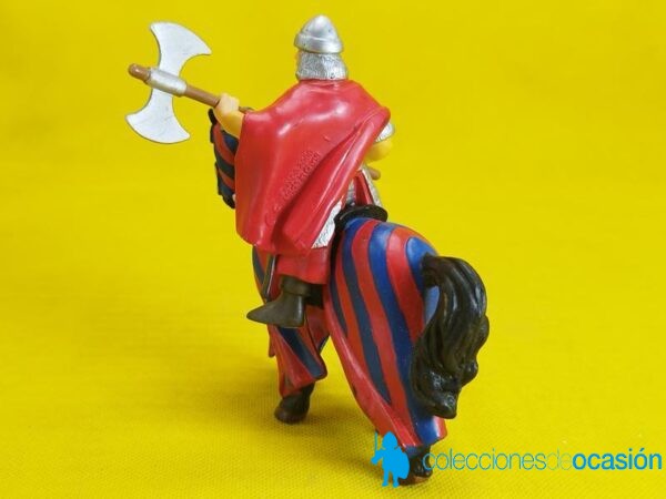 Papo caballero medieval con hacha de combate - Imagen 4